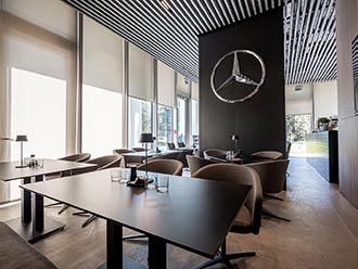 Mercedes Benz Cafe